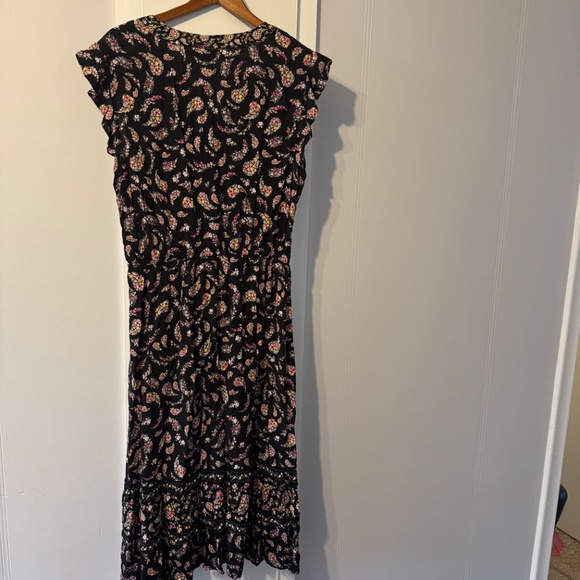 Black Floral Dress - Picture 8 of 8